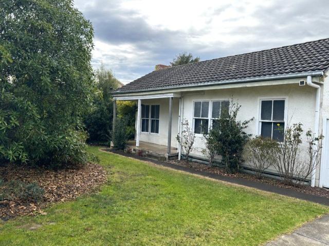 Charming 2 Bedroom House