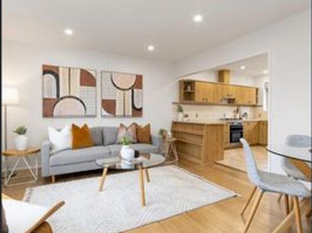 Charming 2 Bedroom House for Lease in Prime Croydon Location
