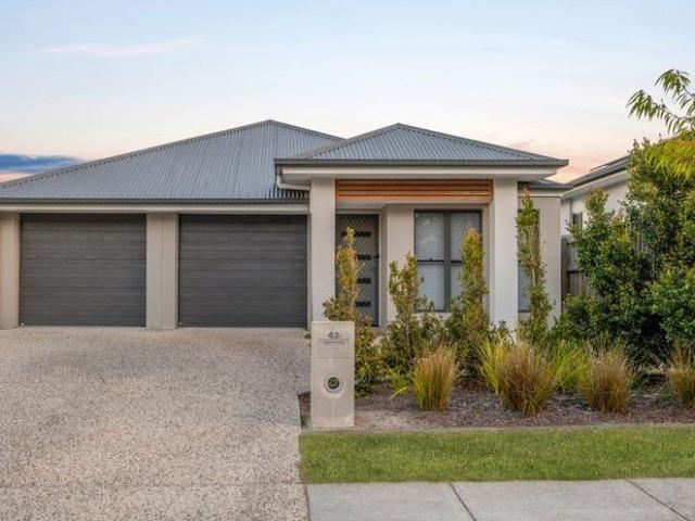 Charming 2 bedroom house in Logan Reserve
