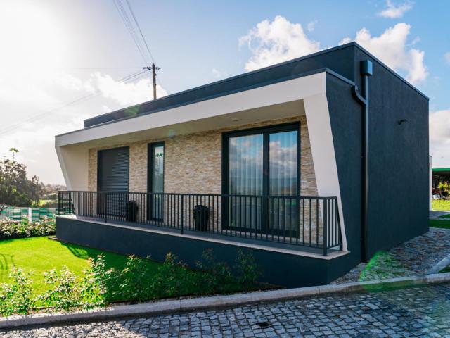 Charming 2 bedroom house in Requião Vila Nova de Famalicão