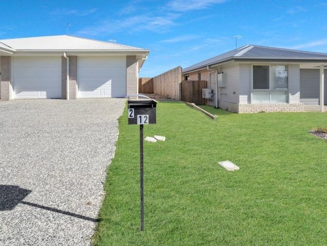 Charming 2 Bedroom Home with Modern Comforts & Private Yard