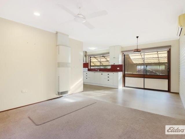 Charming 2 Bedroom Home with Study & Renovated Kitchen