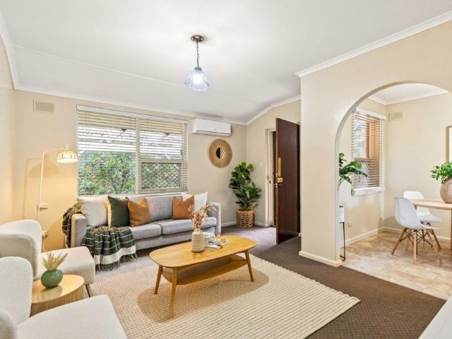 Charming 2 Bedroom Home for Lease in Pooraka $550 per Week