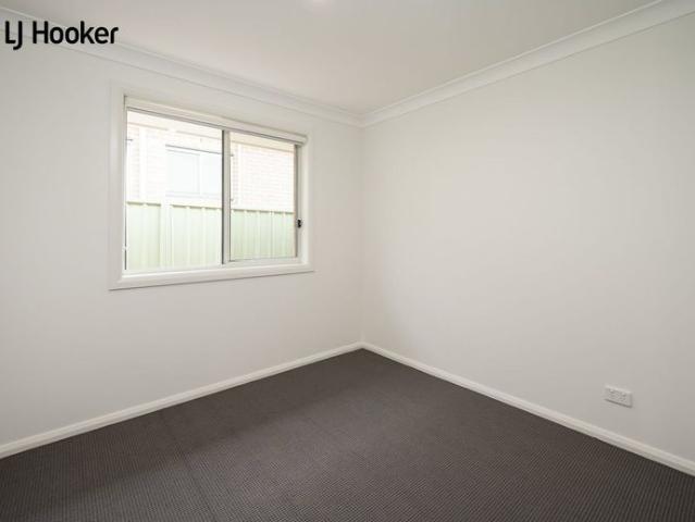 Charming 2 Bedroom Home for Rent in Nowra!
