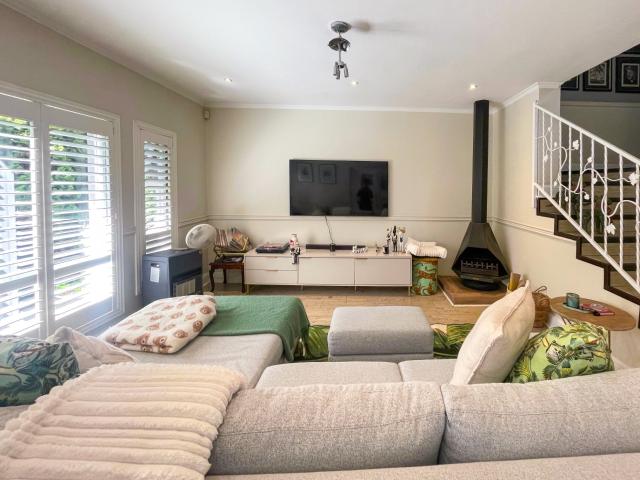 Charming 2 Bedroom Home in a Secure Morningside Estate
