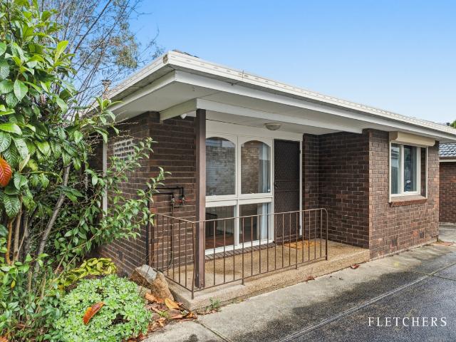 Charming 2 Bedroom Home in Convenient Ringwood Location