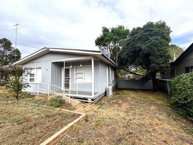 Charming 2 Bedroom Home in Coleambally