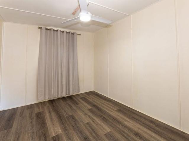 Charming 2 Bedroom Home in Prime Beachside Location