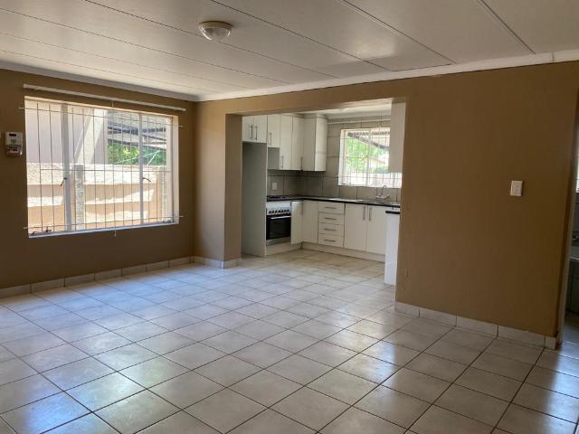 Charming 2 Bedroom Home Near Laerskool Brakpan Oos TO LET