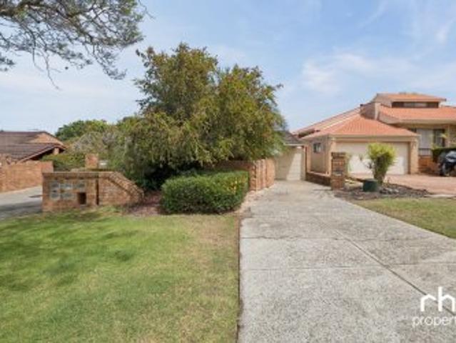 Charming 2 Bedroom + Study Villa in Sought After Mount Pleasant