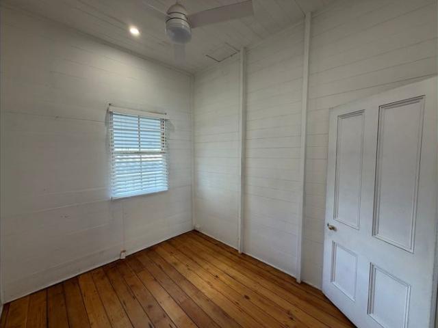 Charming 2 Bedroom Queenslander