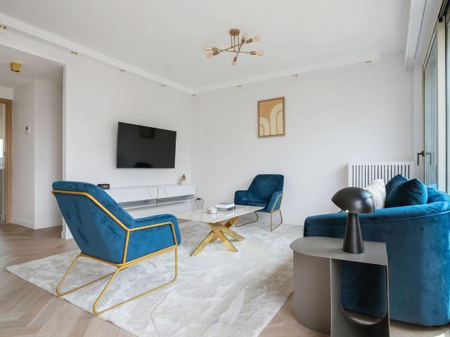 Charming 2 Bedroom Retreat in Parisian Chaillot, Paris Amsterdam Apartments for Rent