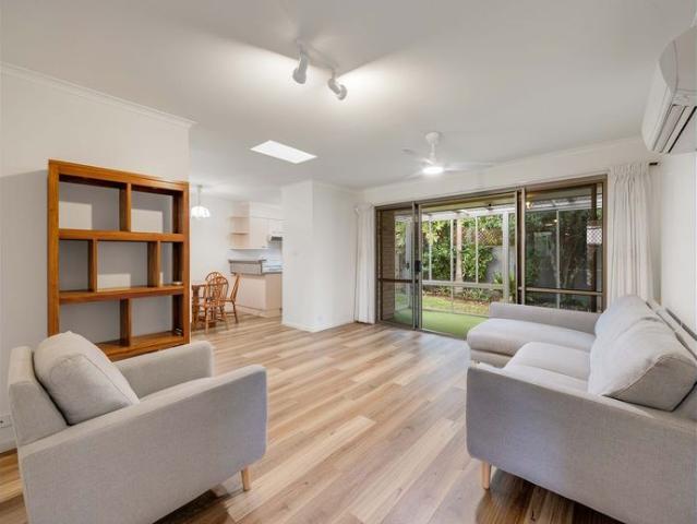 Charming 2 Bedroom Townhouse in Peaceful Buderim Community