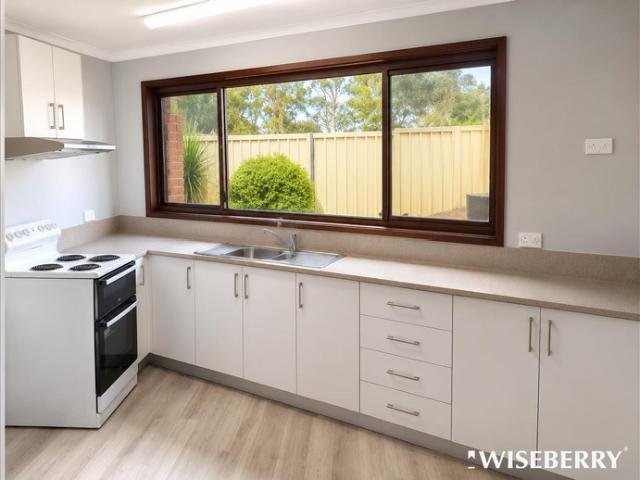 Charming 2 Bedroom Townhouse – Prime Location