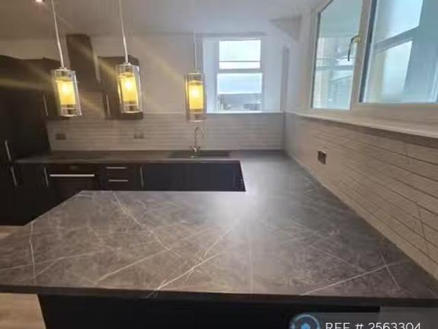 Nice 2 bedroom terraced house for rent in Manningham Lane, Bra.