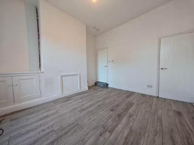 New 2 bedroom terraced house for rent in Wilson Street, Carlis.