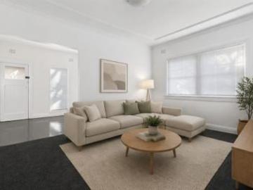 Charming 2 Bedroom Unit