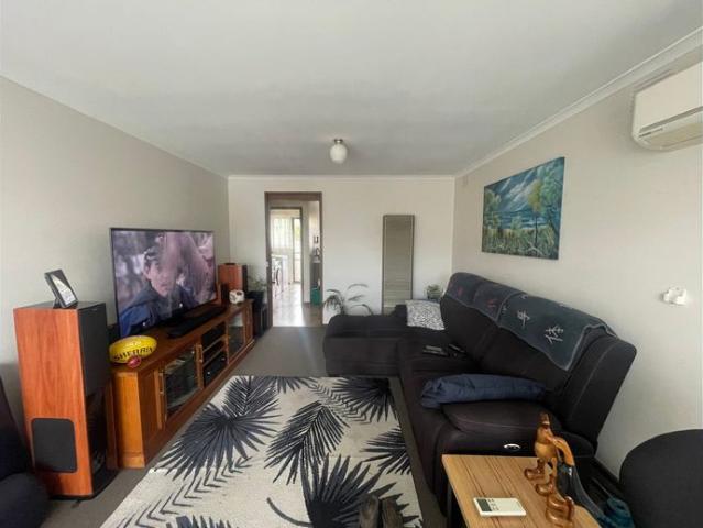 Charming 2 bedroom unit for rent