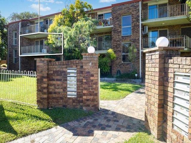 Unit For Lease 7/4 Rolan Court, Palm Beach QLD 4221