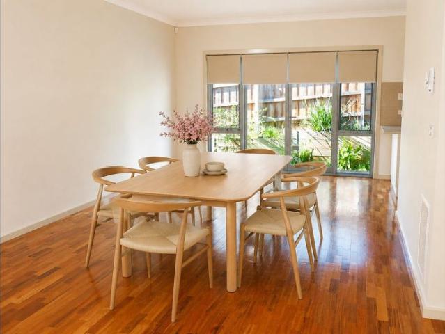 Charming 2 Bedroom Unit in Eltham