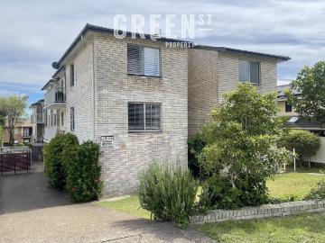 Charming 2 Bedroom Unit in Prime Merewether Location