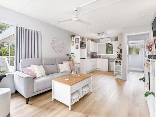 Charming 2 Bedroom Villa on the Esplanade