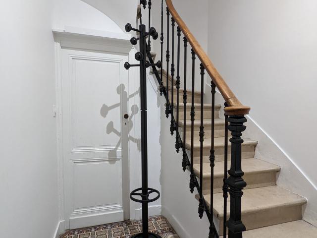 Charming 2 Bedrooms House for Rent in Bordeaux