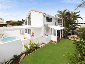 Unique 2 Boorook Street, Buddina, QLD 4575