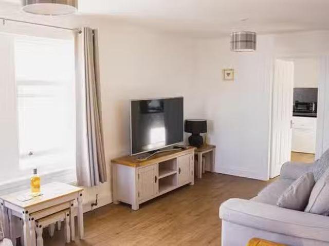 Unique 2 BR The Loan