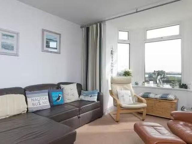 Unique 2 BR Trearddur Bay