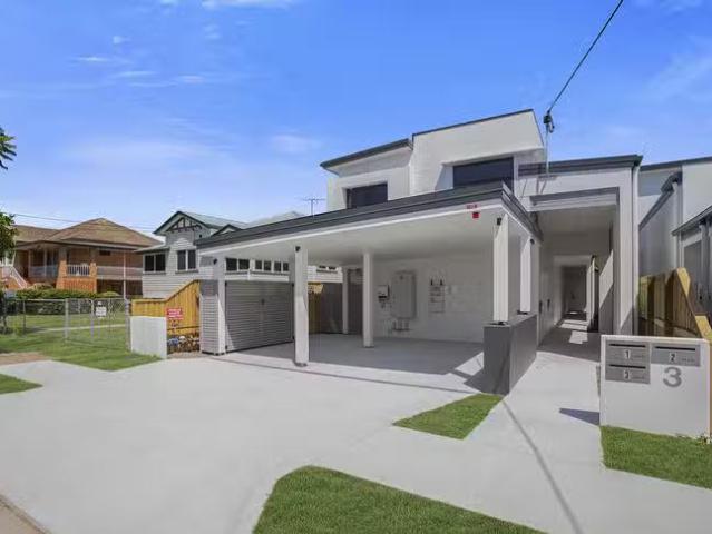 Rental! 2 BR UNIT 2/3 Bungama Street, Deagon, QLD 4017