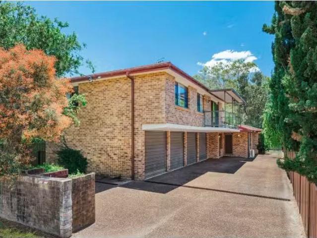 Cozy 2 BR 1/42 Achilles St, NELSON BAY Apartment for rent Lis.