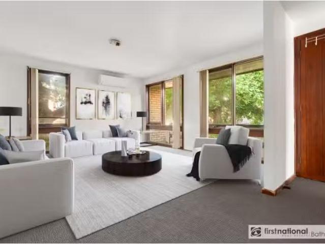 Just in! 2 BR 16 Rivett Place, Kelso House for rent Listed by.