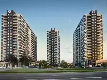 Just in! 2 BR 1003 3830 Boul. St Elzear O. Laval Chomedey, Q.