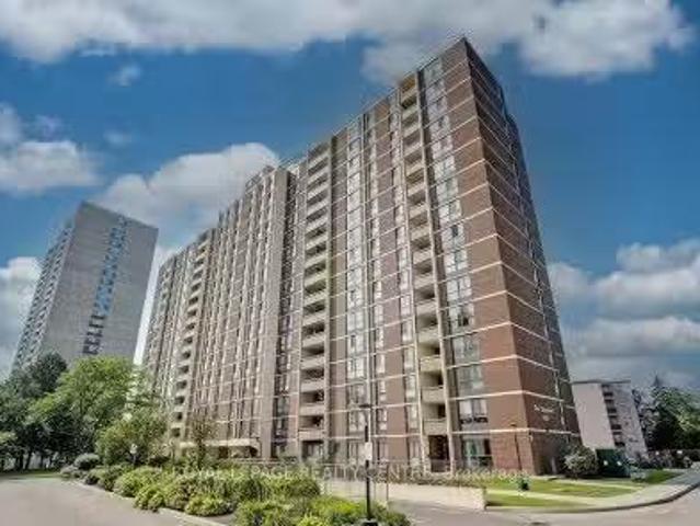 Cozy 2 BR 1004 3170 Kirwin Avenue, Mississauga, ON, L5A 3R1.