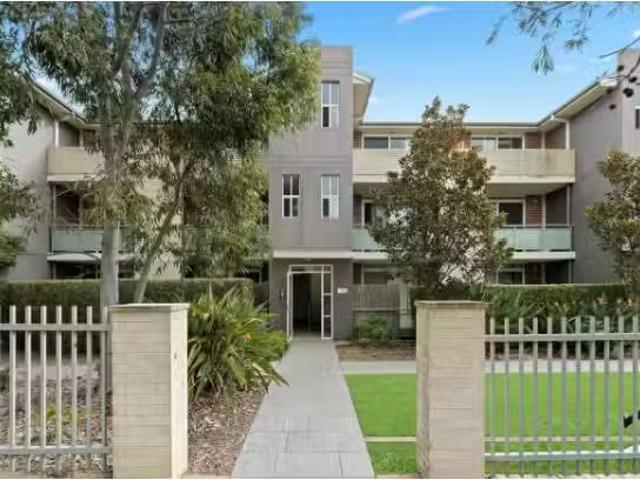 New 2 BR 10/67 71 Bangor St, GUILDFORD Apartment for rent Lis.