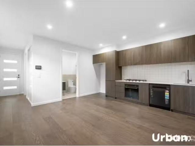 Nice 2 BR 10a Strathmore Lane, Tahmoor Apartment for rent Lis.