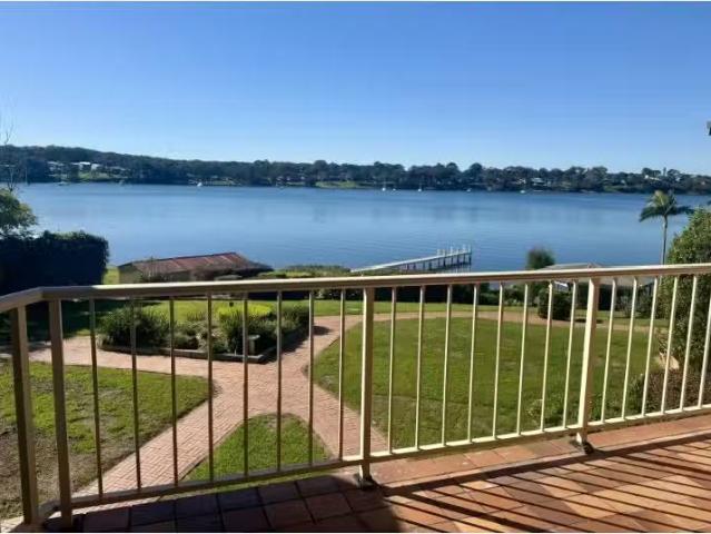 Nice 2 BR 11/15 Lakeview Road, Morisset Park Apartment for ren.