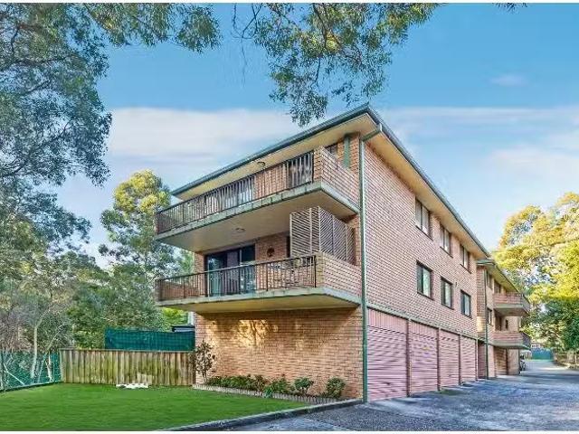 Nice 2 BR 11/7 Garden Street, Telopea Apartment for rent List.