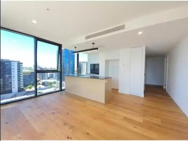 Cheap 2 BR 12208/1 Cordelia Street, South Brisbane, QLD 4101