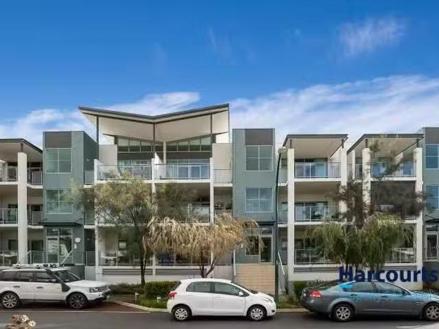 Cheap 2 BR 13/30 Malata Crescent, SUCCESS, WA 6164 Unit for.
