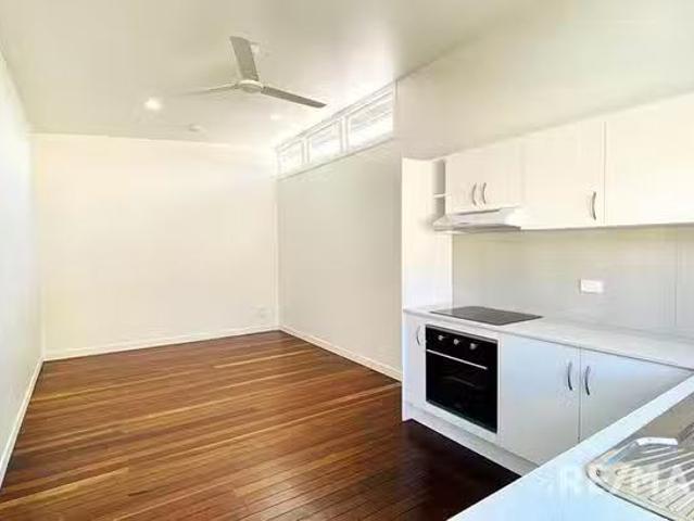 Charming 2 BR 1/36 Tait Street, Kelvin Grove, QLD 4059