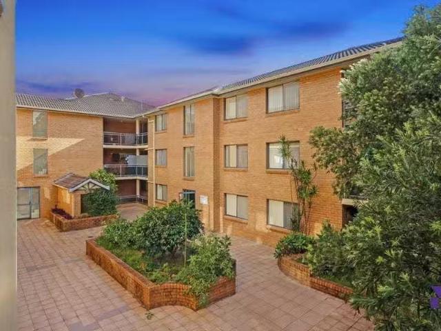 Unique 2 BR 13/9 13 Myrtle Road, Bankstown Apartment for rent.