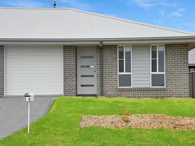 Nice 2 BR 2/4 Maas Court, Gunnedah, NSW 2380
