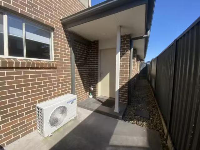 For Rent! 2 BR 27A Stonecrop Street, DENHAM COURT Apartment fo.