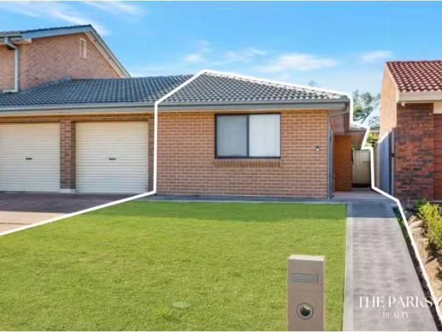 New 2 BR 29A Kosciusko Street, Bossley Park House for rent Li.