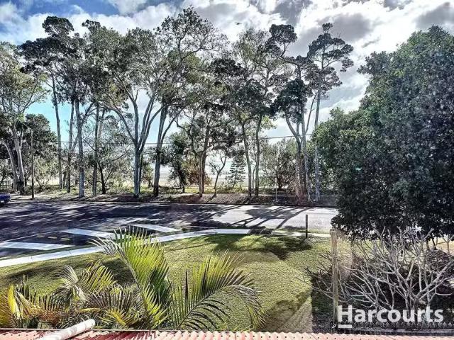Cheap 2 BR 2/321 Esplanade, SCARNESS, QLD 4655 Unit for Rent