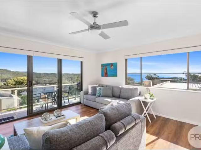 Rental! 2 BR 3/69 Ronald Avenue, SHOAL BAY Apartment for rent.