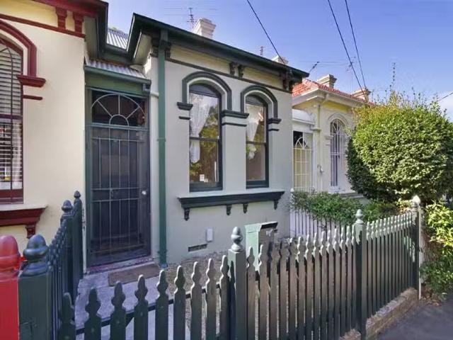 Unique 2 BR 37 Charles Street, Glebe House for rent Listed by.