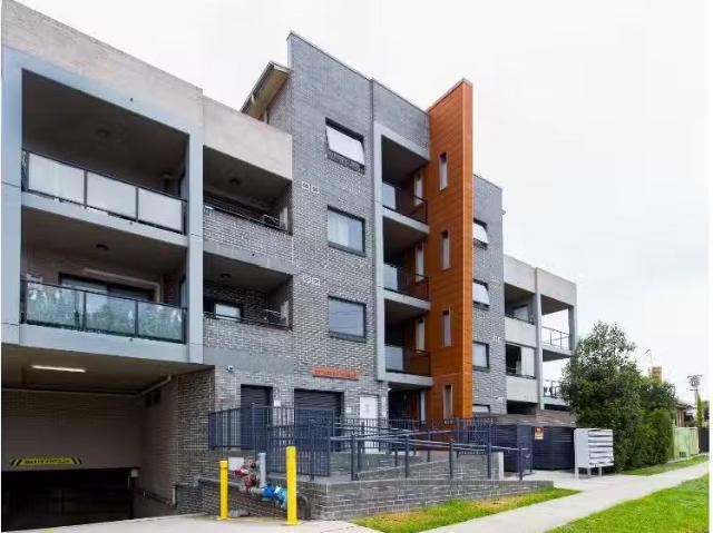 Just in! 2 BR 30/207 Derby Street, PENRITH Apartment for rent.